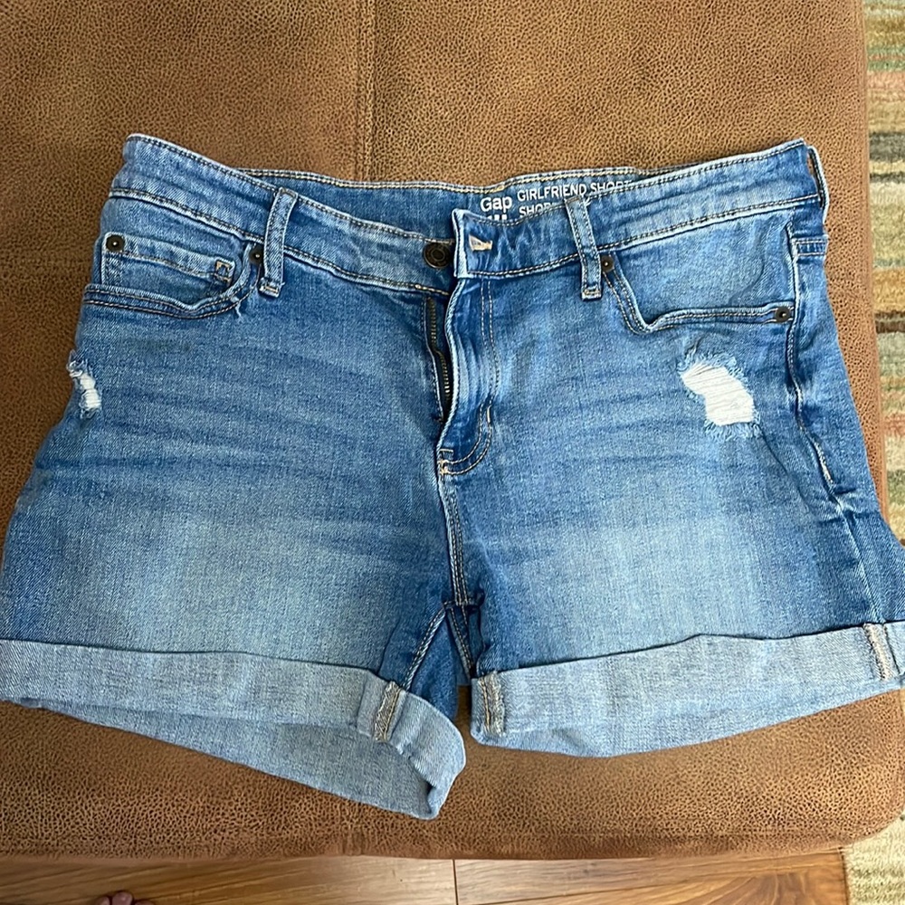 Gap Girlfriend Short
